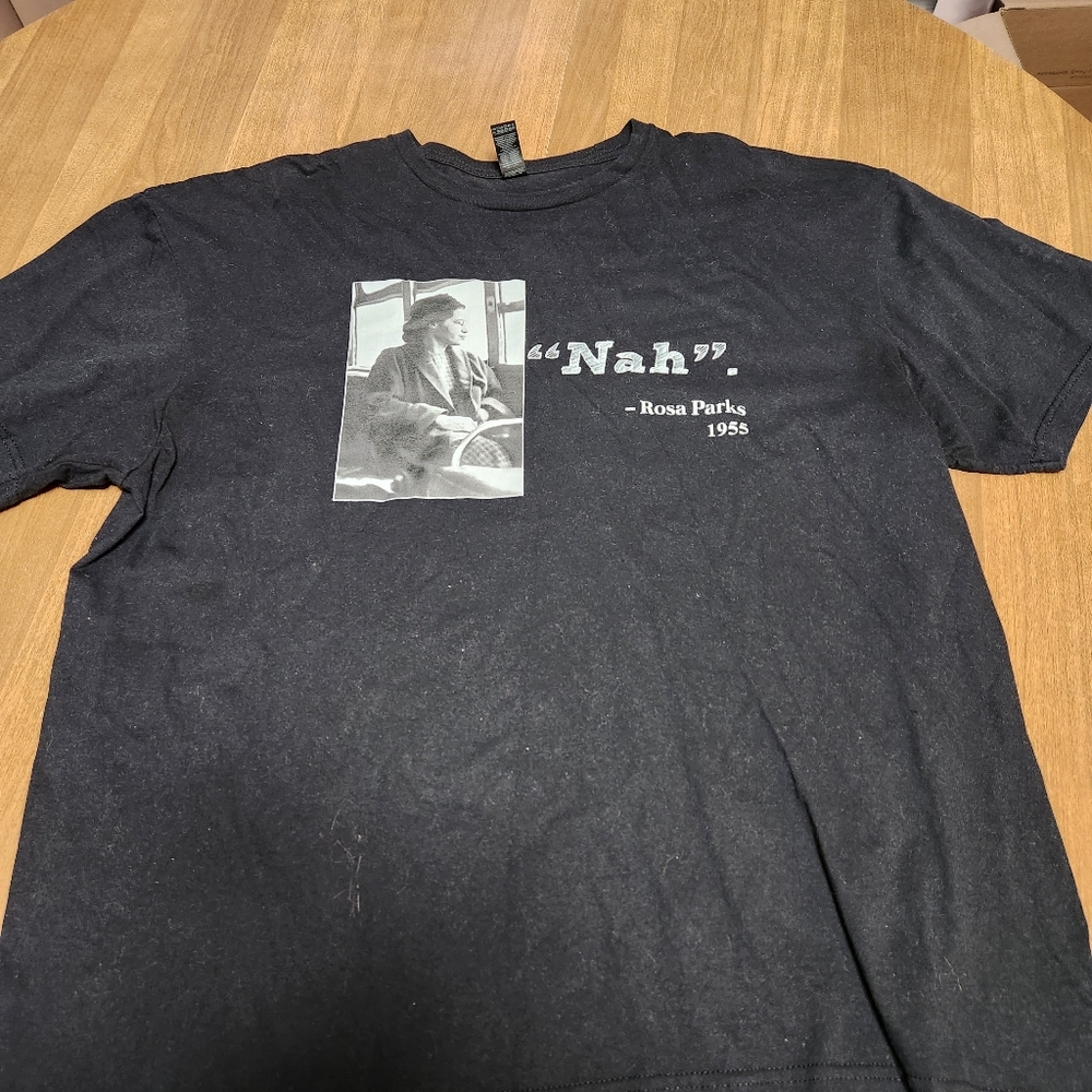 Mens 2xl tshirt